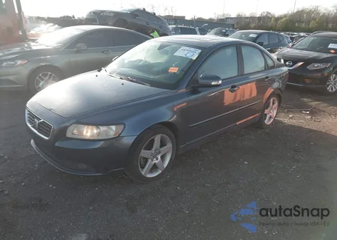 2008 Volvo S40 2.4I from USA, damaged, VIN YV1MS382X82379974